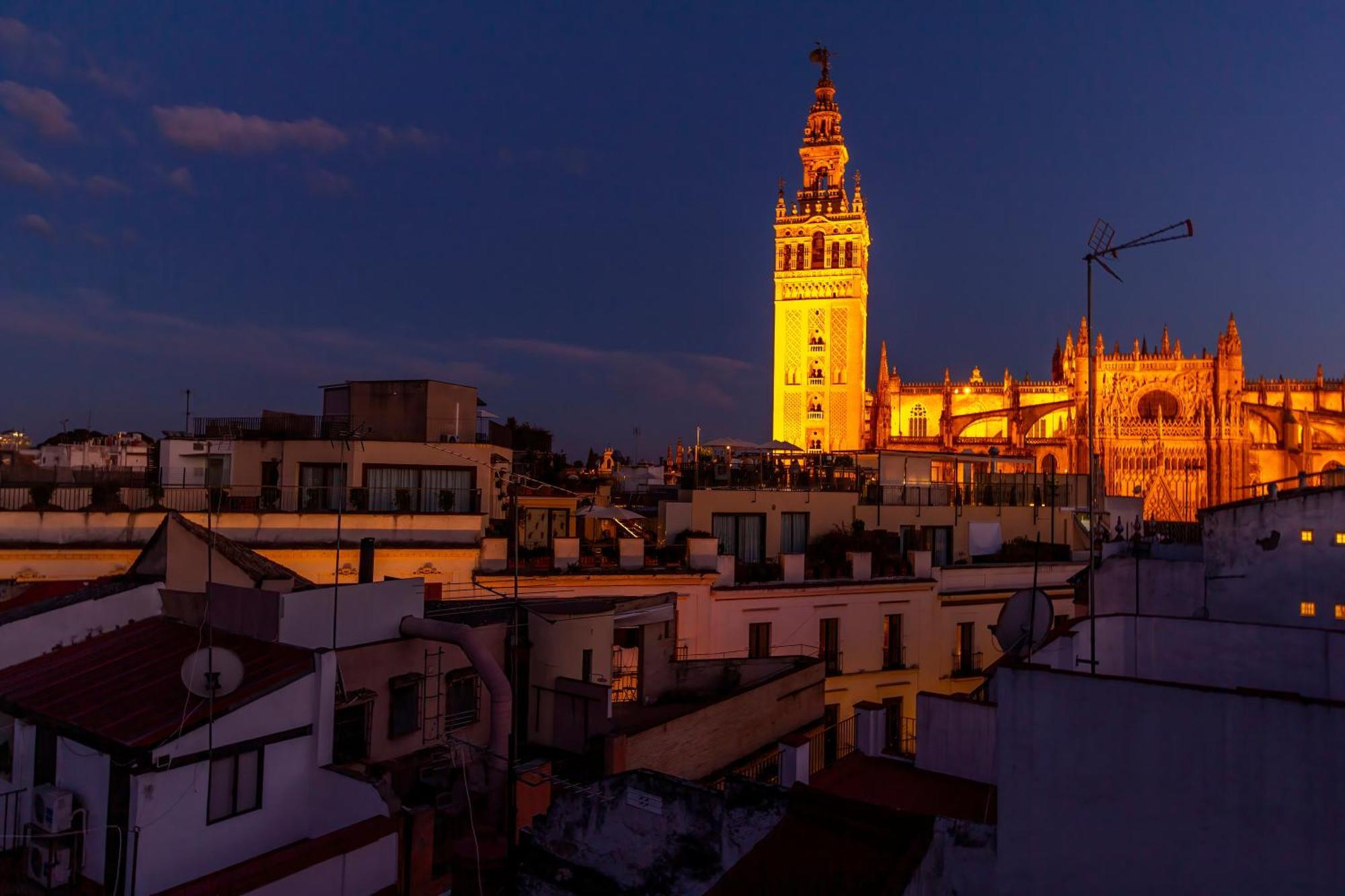 Appartamento Conteros Duplex - Terraza Vistas A La Giralda Siviglia Esterno foto